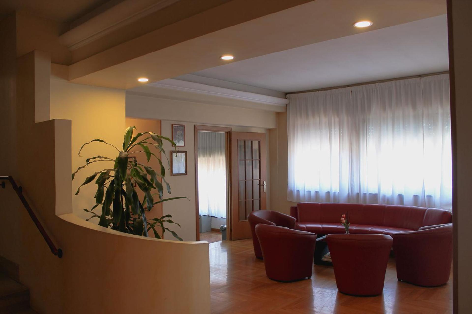 Hotel Oasi Santa Rosa à Rome Extérieur photo